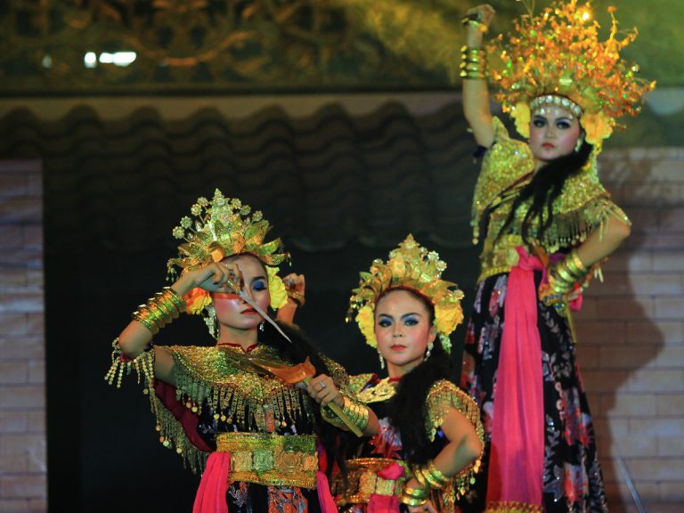 Unsur Utama Tari Dan Jenisnya Organisasi.co.id