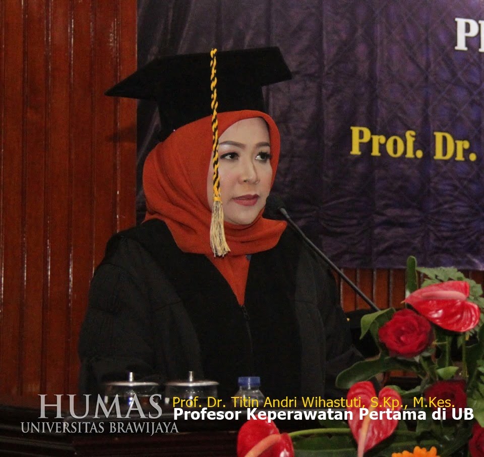 Prof. Dr. Titin Andri Wihastuti, S.Kp., M.Kes.