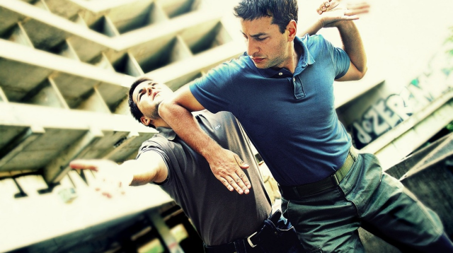 Apa saja jenis cara belajar krav maga di rumah