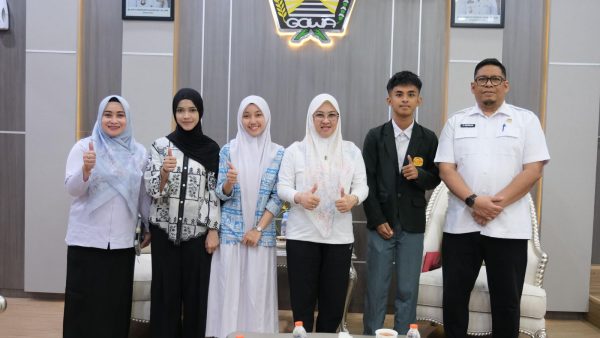 Penerima Beasiswa Sampoerna dan Pemkab Gowa